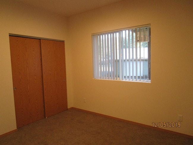 Building Photo - 24043 Patton Loop SE