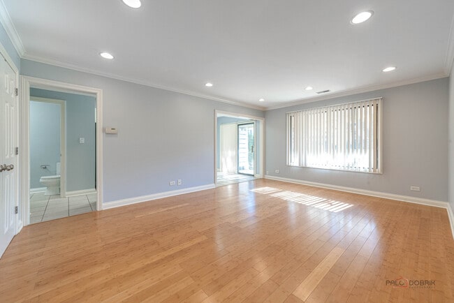 Building Photo - 365 Jefferson Ct