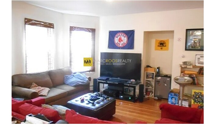 Building Photo - 505 Washington St