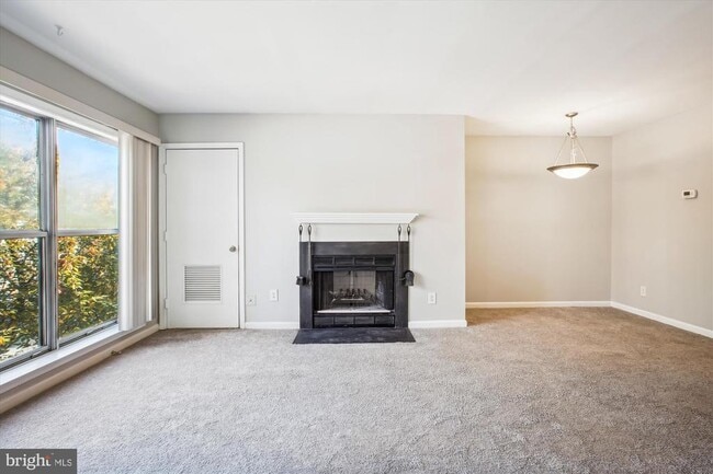 Building Photo - 10303 Appalachian Cir