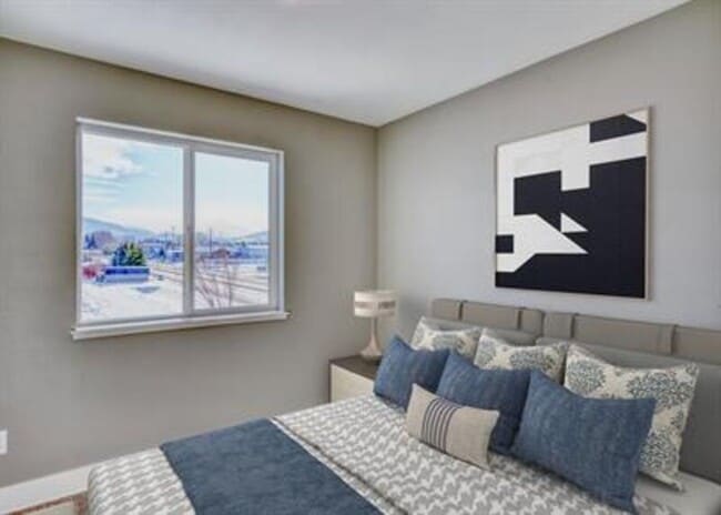 Building Photo - 640 Ptarmigan Ln