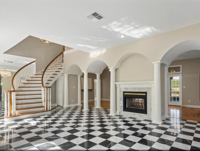 Building Photo - 3302 Butler Bay Dr N