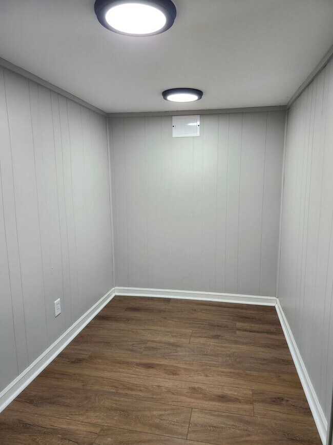 Building Photo - 3 bedroom 2 bath home in Belvoir Area in Brainerd/East Ridge, TN