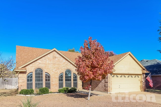 Building Photo - 1508 Sunflower Ln