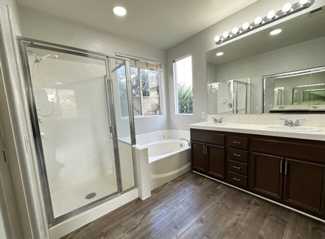 Building Photo - 3 Bdrm/3 Bath Brea Artisan Walk Home