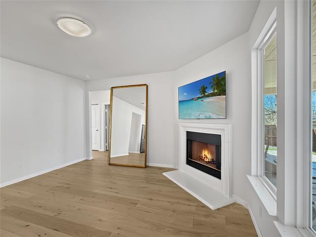 Building Photo - 2018 Morse St