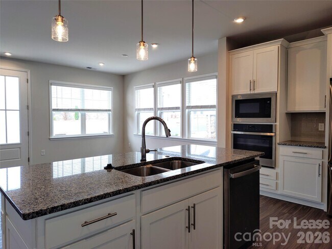 Building Photo - 8823 Arrington Hall Dr