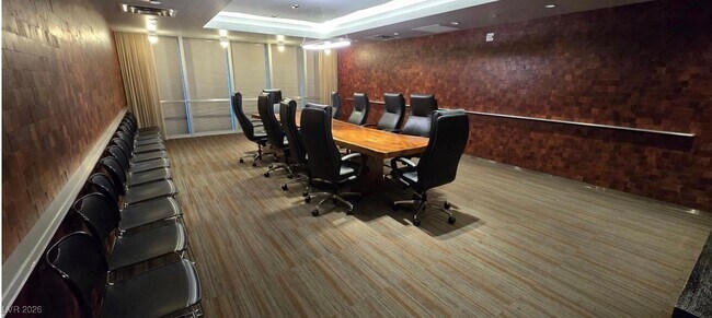 Building Photo - 4471 Dean Martin Dr