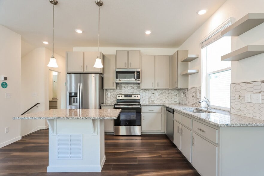 Building Photo - 18596 E 47th Pl