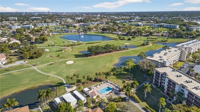 Building Photo - 7430 Lake Breeze Dr