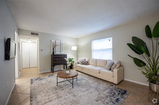 Interior Photo - The Apartments at Oak Creek