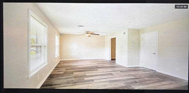 Building Photo - 3400 Hallbrook St