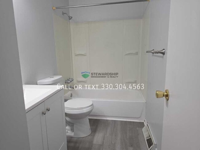 Building Photo - 519 Taff Cir