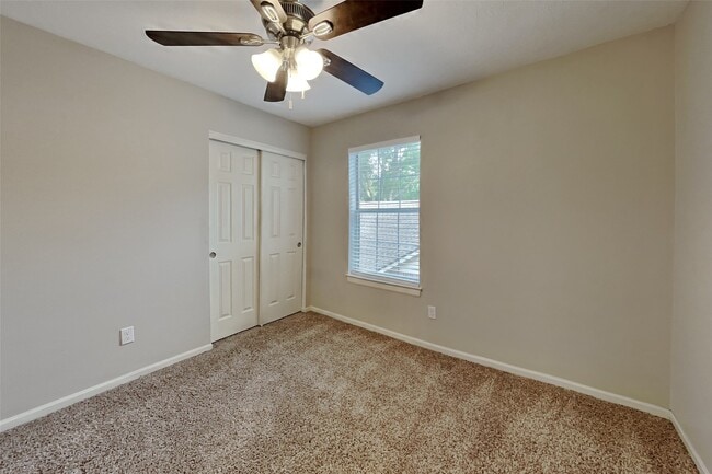 Building Photo - 4906 Echo Falls Dr