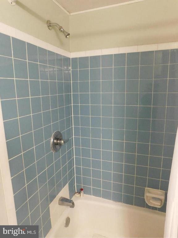 Building Photo - 6147 Leesburg Pike