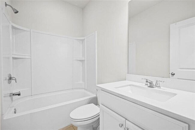 Building Photo - 2779 White Oak Ln