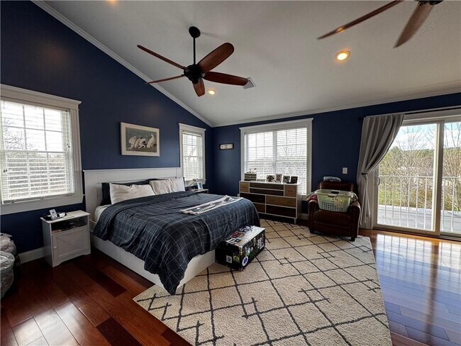 Building Photo - 73 Dye Hill Rd