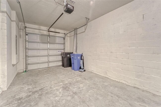 Building Photo - 163 Mangrove Shade Cir