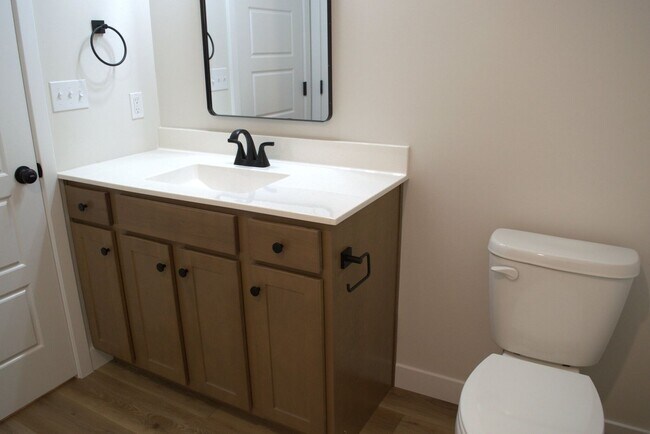 Building Photo - New construction three-bedroom 2-bathroom Home In Tuscany Ridge!