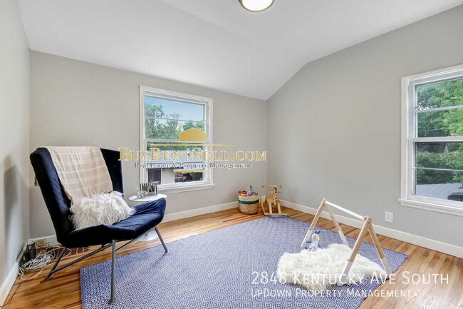 Building Photo - 2848 Kentucky Ave S