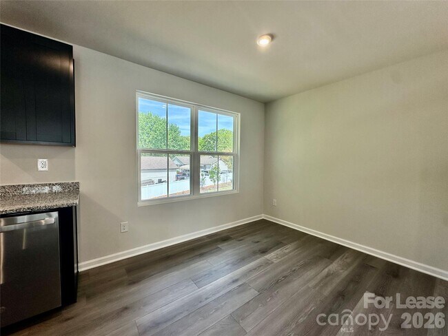 Building Photo - 8038 Sinnet Pl