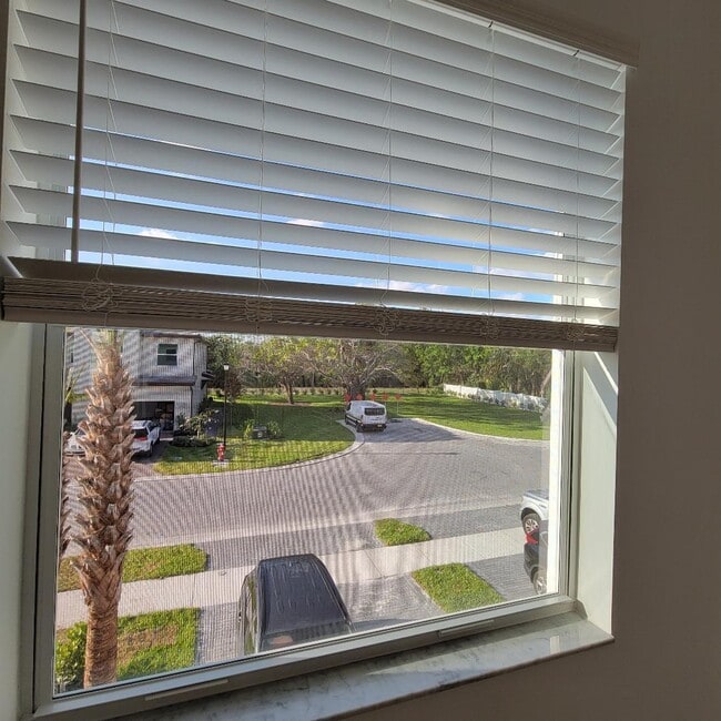 Building Photo - 8978 Zevon Ct