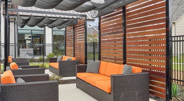 Building Photo - 9000 Lapis Ave