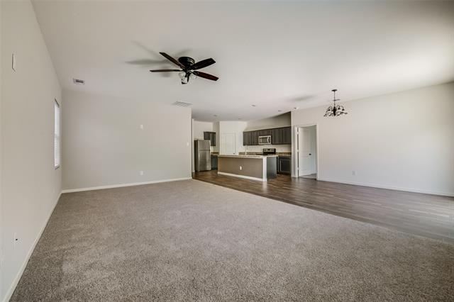 Building Photo - 425 Waterline Dr