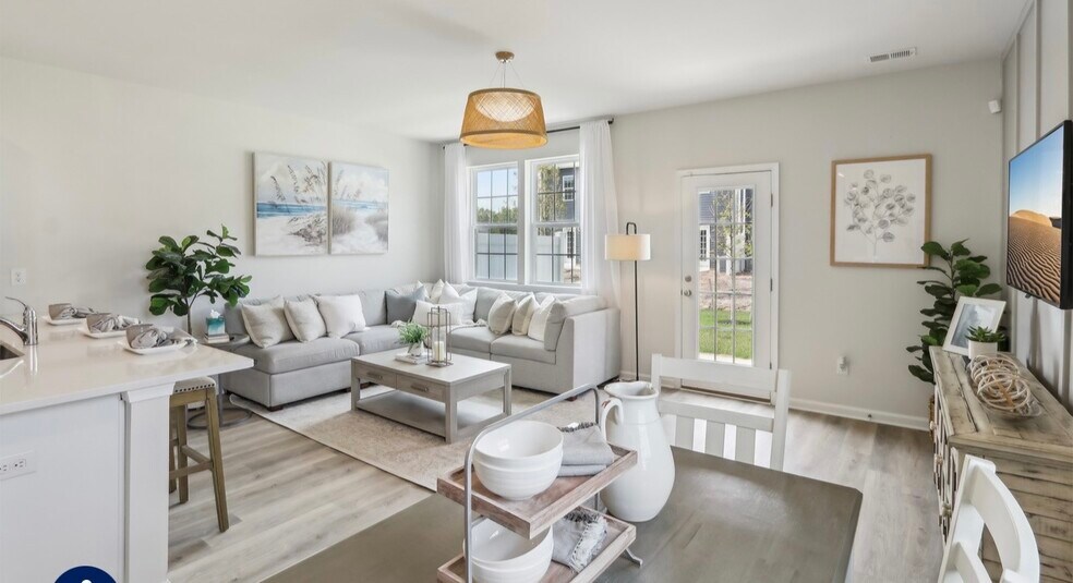 Building Photo - 151 Corolla Dr