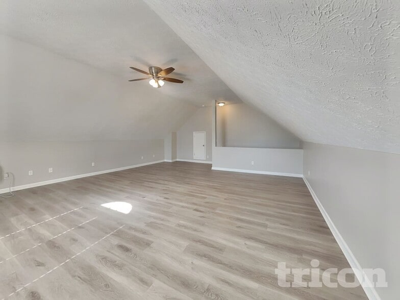 Building Photo - 146B Waterford Way