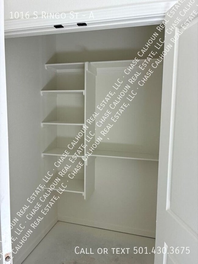 Building Photo - 1016 S Ringo St