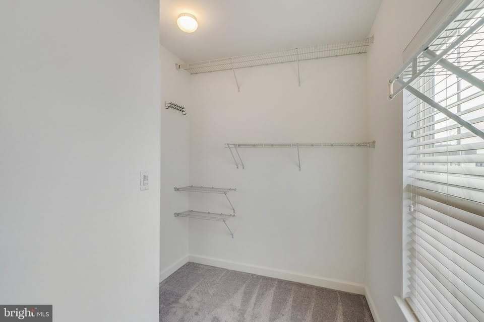 Building Photo - 9684 Atterbury Ln