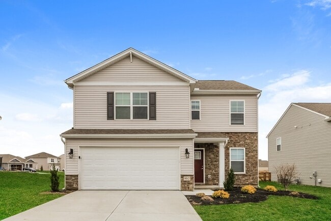 Building Photo - 902 3rd St