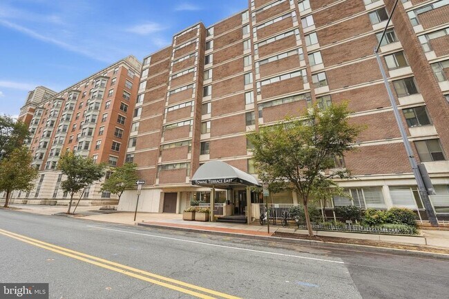 Building Photo - 1420 N St NW