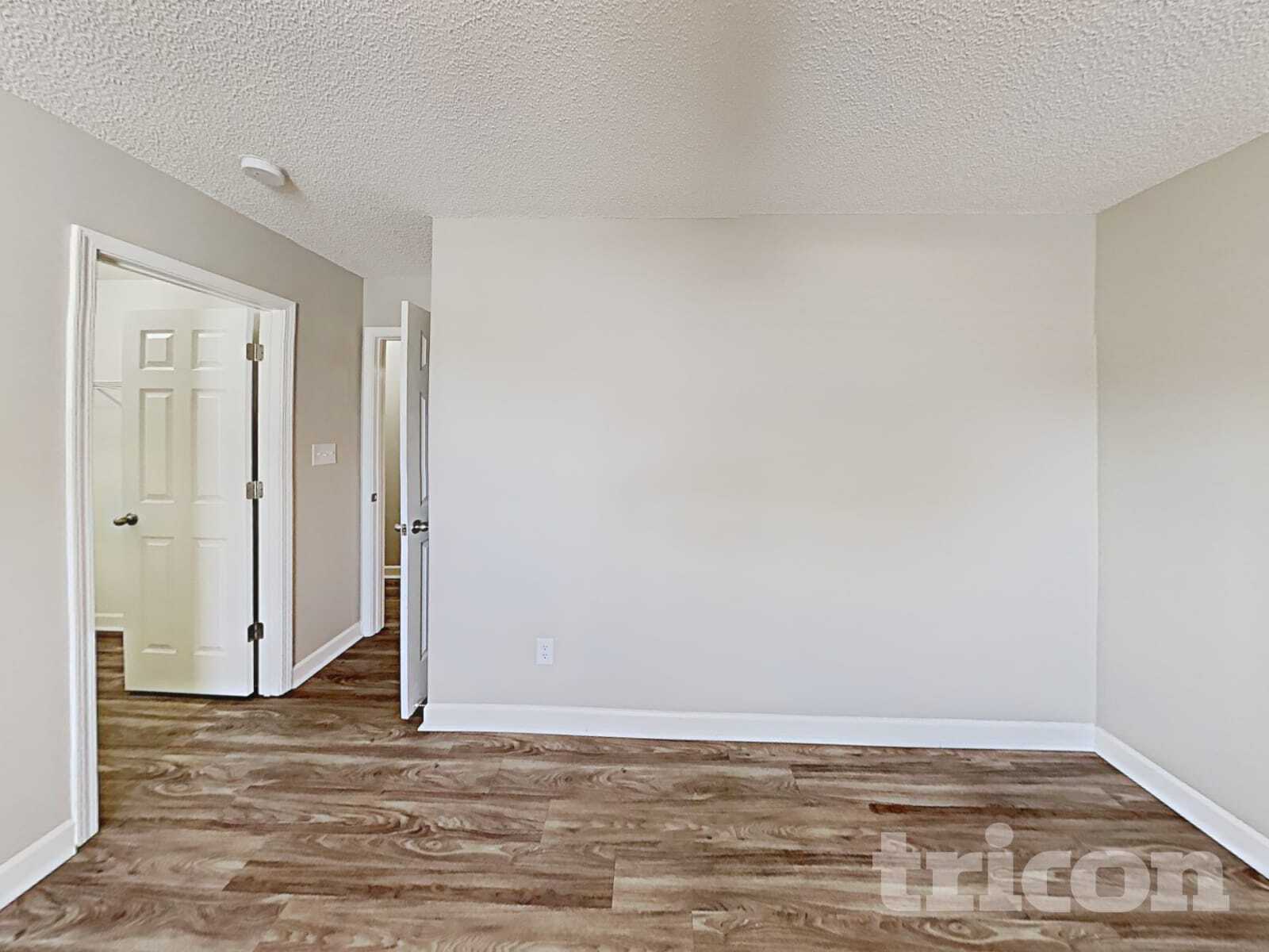 Building Photo - 956 Ashland Ave