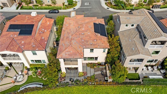 Building Photo - 545 Serrano Summit Dr