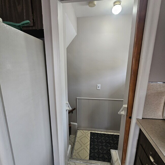 Building Photo - 3BR / 2BA Home in St. Clair Shores w/ Finished Basement, 3-Season Room & 2-Car Garage