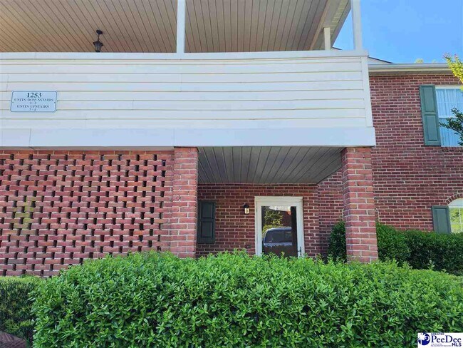 Building Photo - 1253 Vía Ponticello