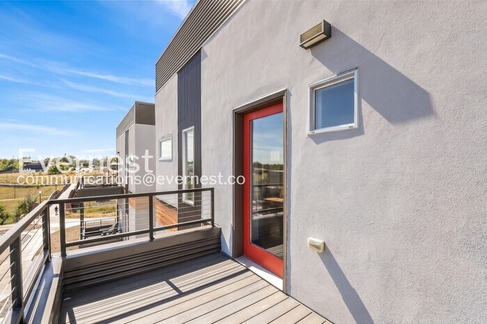 Building Photo - 1237 Tennyson St