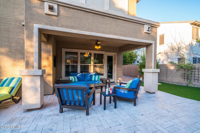 Building Photo - 2681 E Hampton Ln