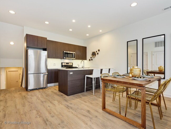 Building Photo - 2102 N Natchez Ave