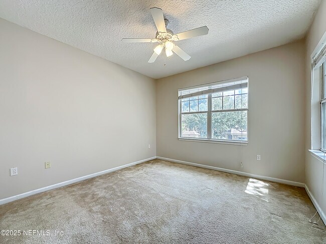 Building Photo - 5663 Greenland Rd