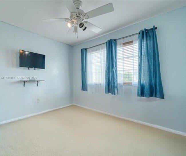 Building Photo - 13950 SW 276th St