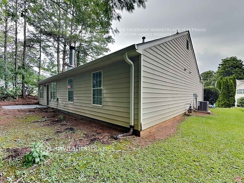 Building Photo - 6453 Alford Way