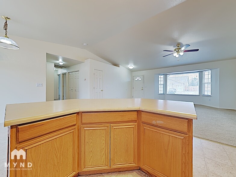 Building Photo - 1451 Laughing Chukar Ln
