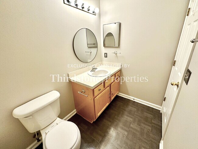 Building Photo - 7877 Playpen Ct