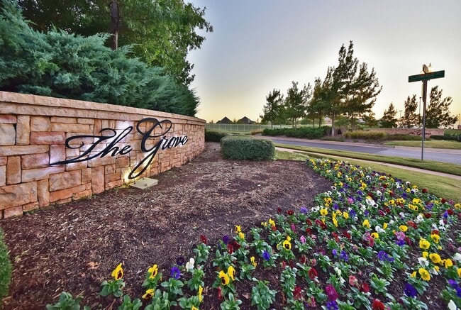 Building Photo - Home in Deer Creek Schools + 4 Bedrooms + 3 car Garage + The Grove Addition