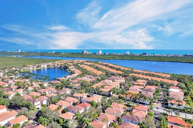 Building Photo - 1546 Yellowheart Way