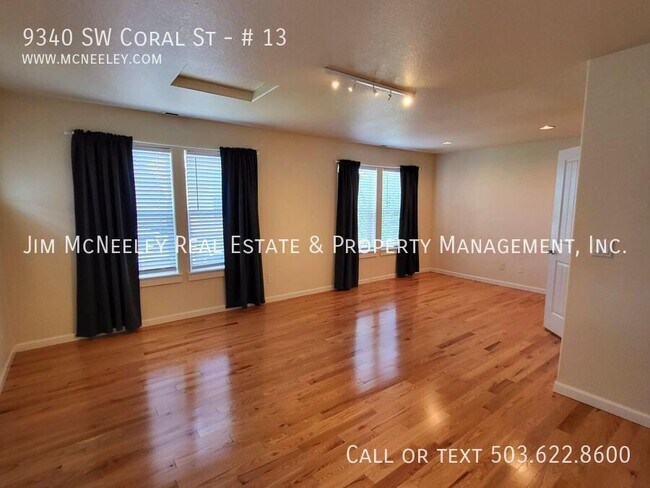 Building Photo - 9340 SW Coral St
