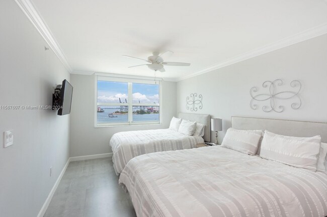 Building Photo - 90 Alton Rd